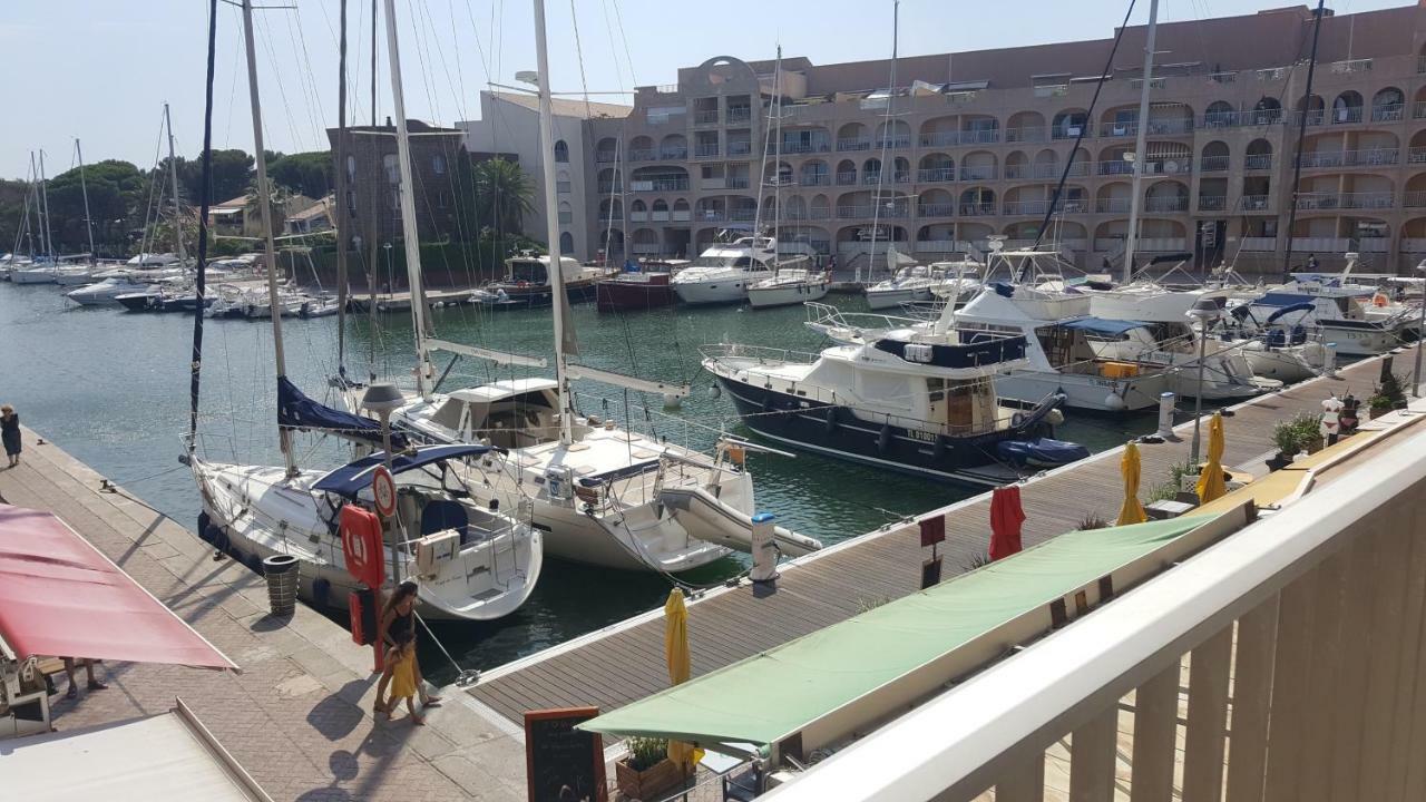 Port La Gavine Vue Mer Hyères Kültér fotó